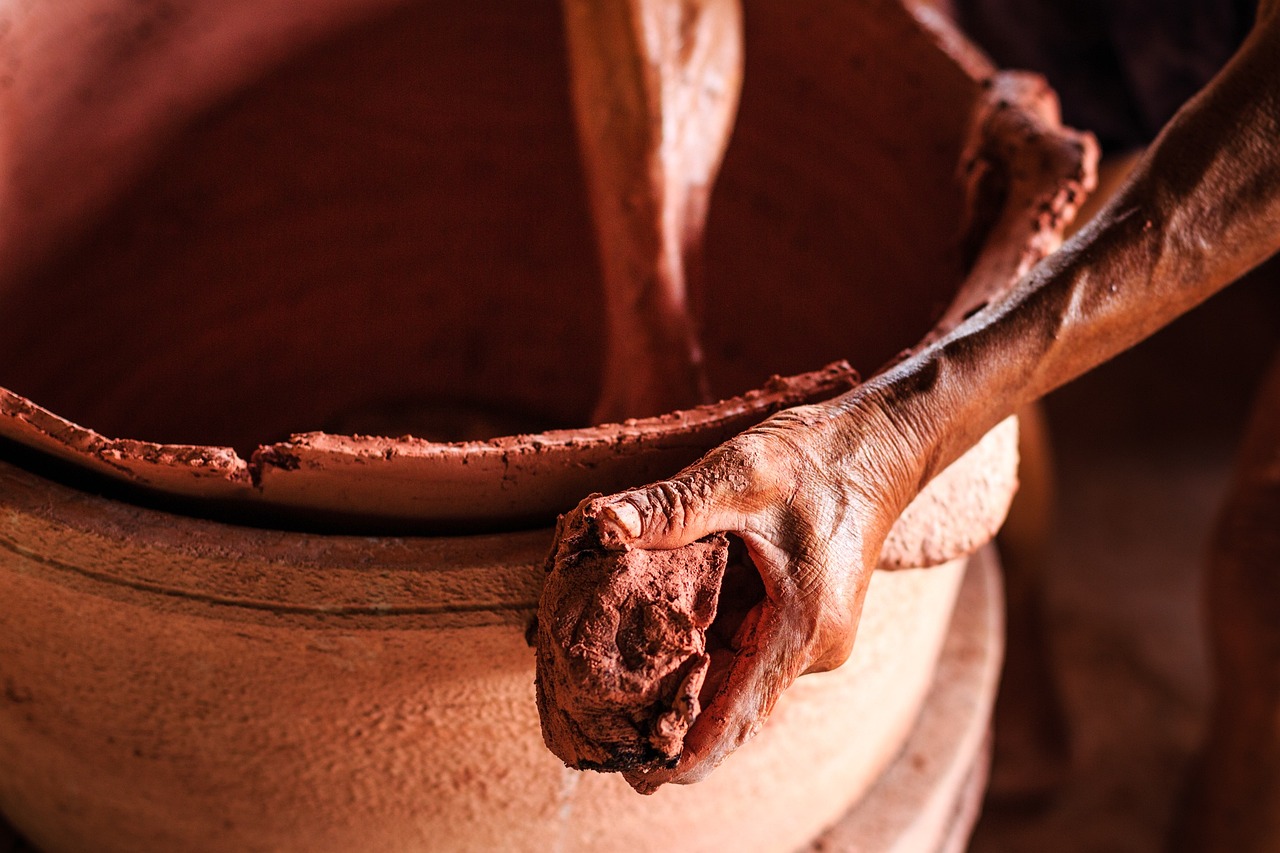 Mastering the Pottery Wheel for Beginners